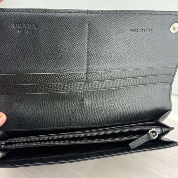 Prada Black and Silver Wallet Iconic Design - Picture 6 of 6